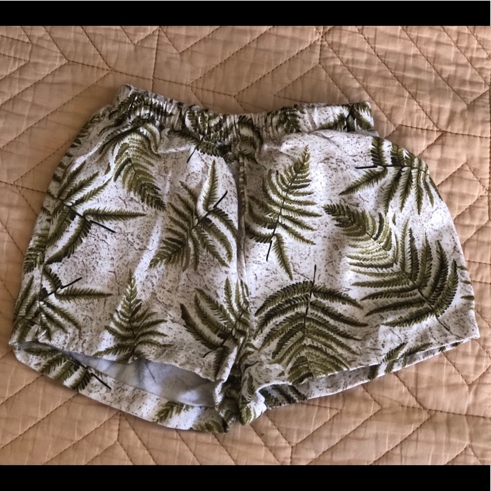 Ashley Rose Fern Print Shorts